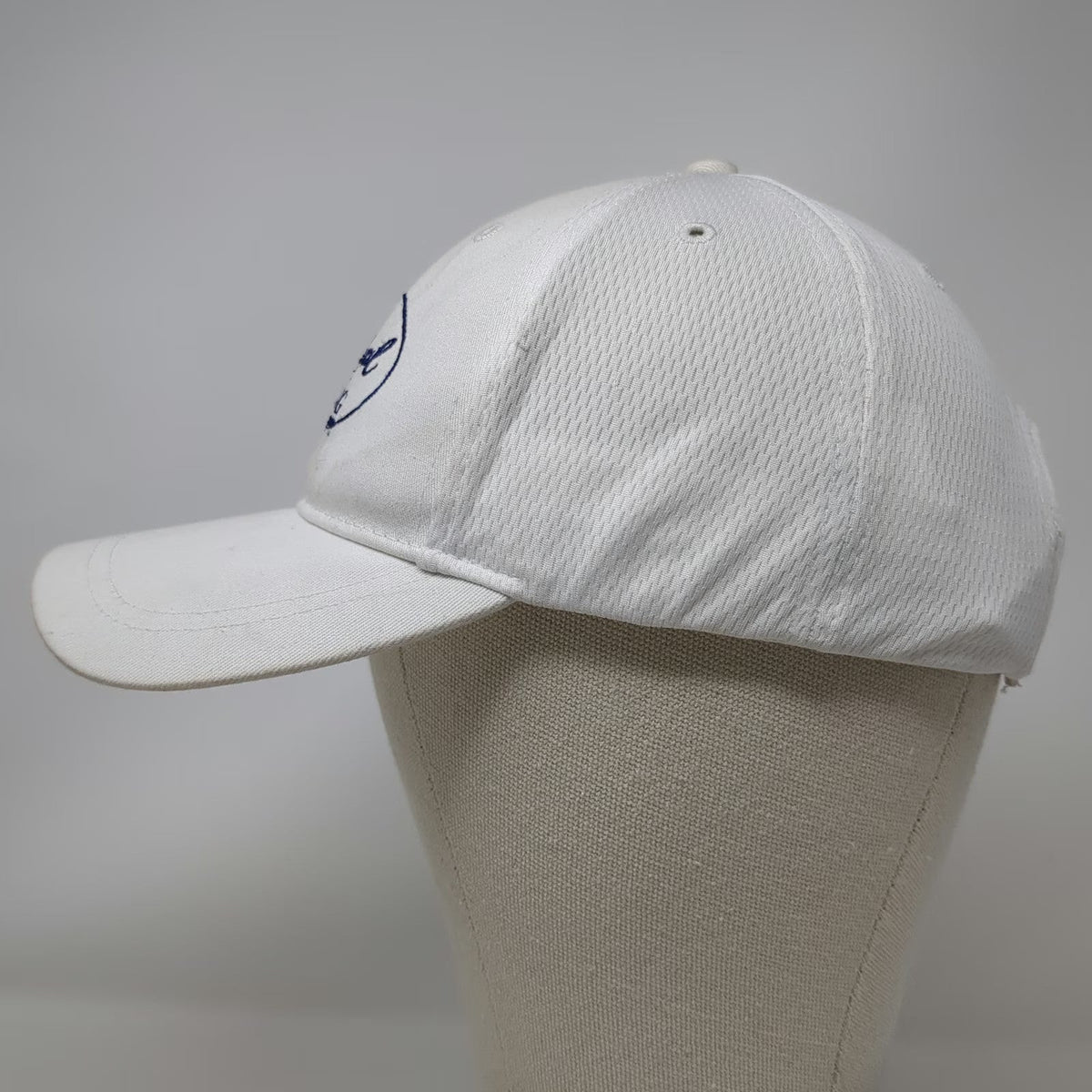 Crown Royal Baseball Cap White One Size Fishing Mesh Back Strapback Logo Hat