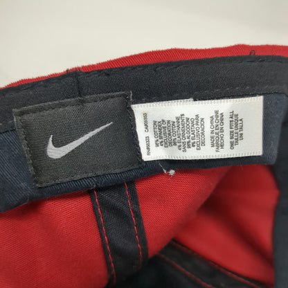 Nike Baseball Cap Red One Size Fitted Embroidered Swoosh Logo Pro Classics Hat