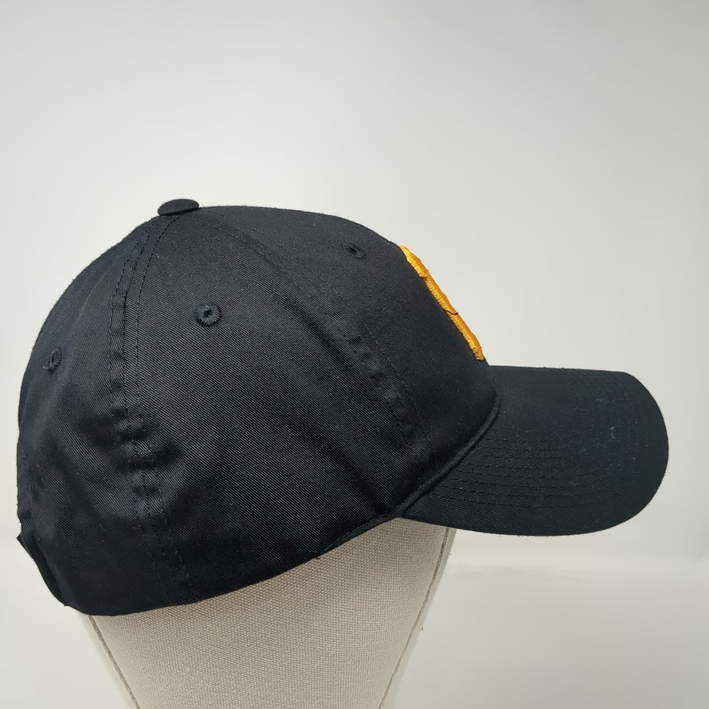 Pittsburgh Pirates MLB Outdoor Cap Baseball Cap Black One Size Strapback Hat