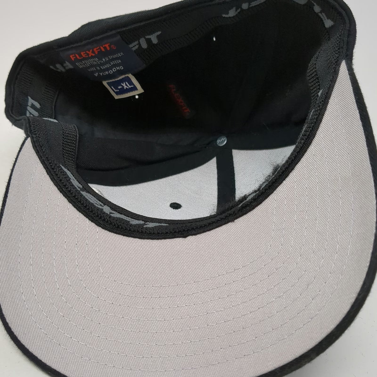 Flexfit F-150 Hat Black XL Baseball Cap Stretch Fitted Structured Silver Logo