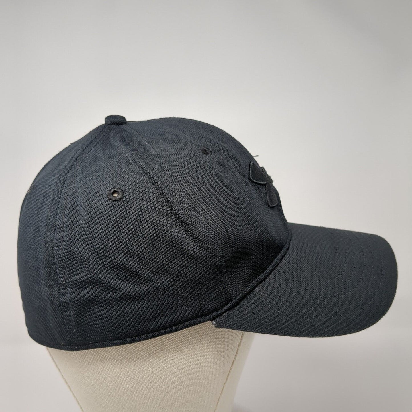Under Armour Fitted Hat Black Large/XL Solid Embroidered 6 Panel