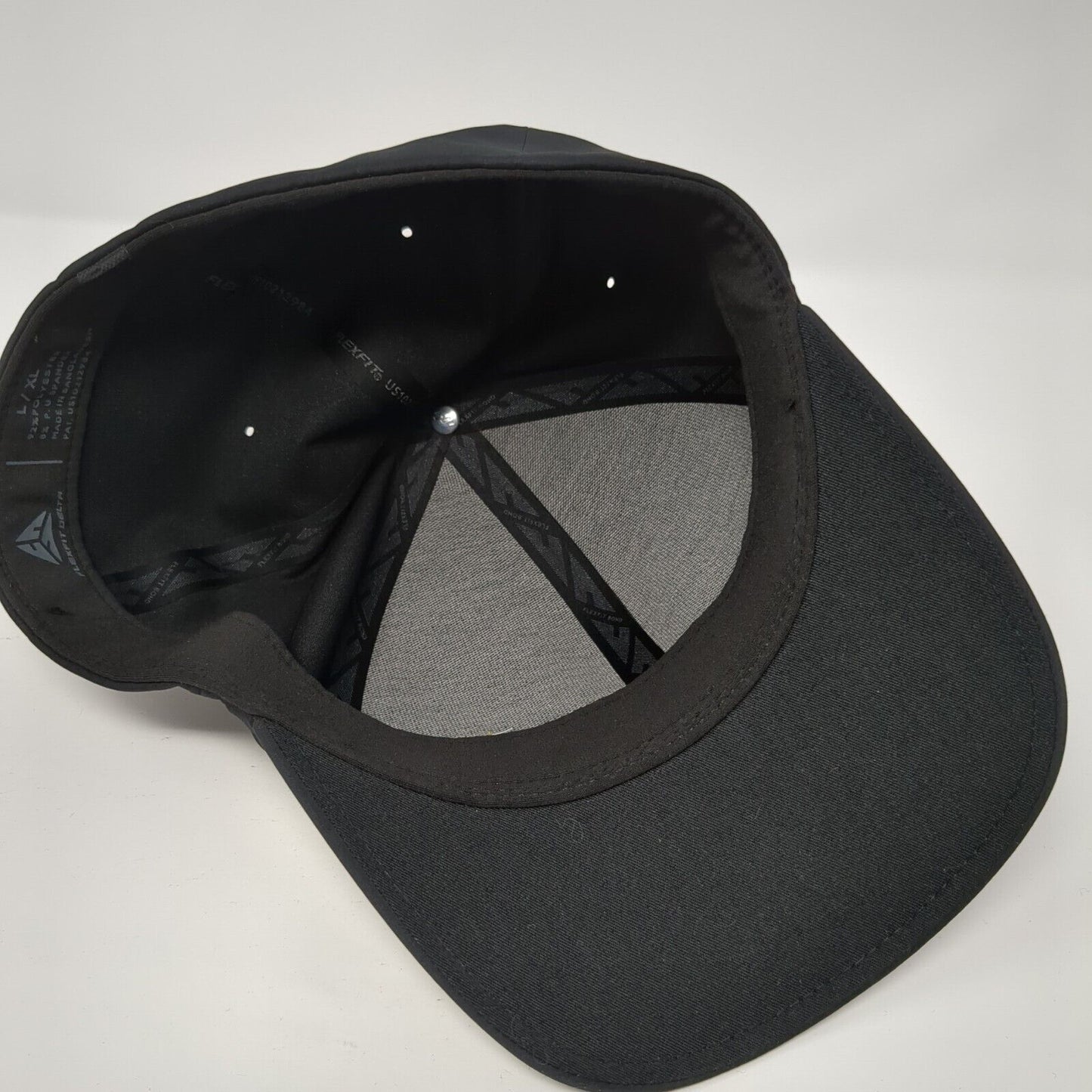Simplot Fitted Hat Black Large/XL Solid Flexfit Delta Embroidered