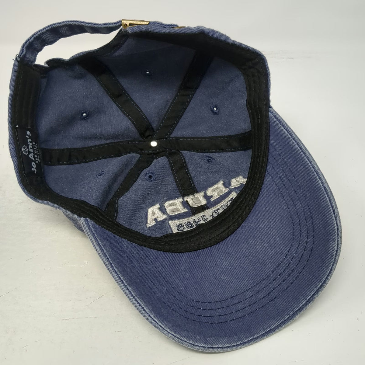 Jo Ann's Baseball Cap Blue M Aruba One Happy Island Embroidered Slideback Hat