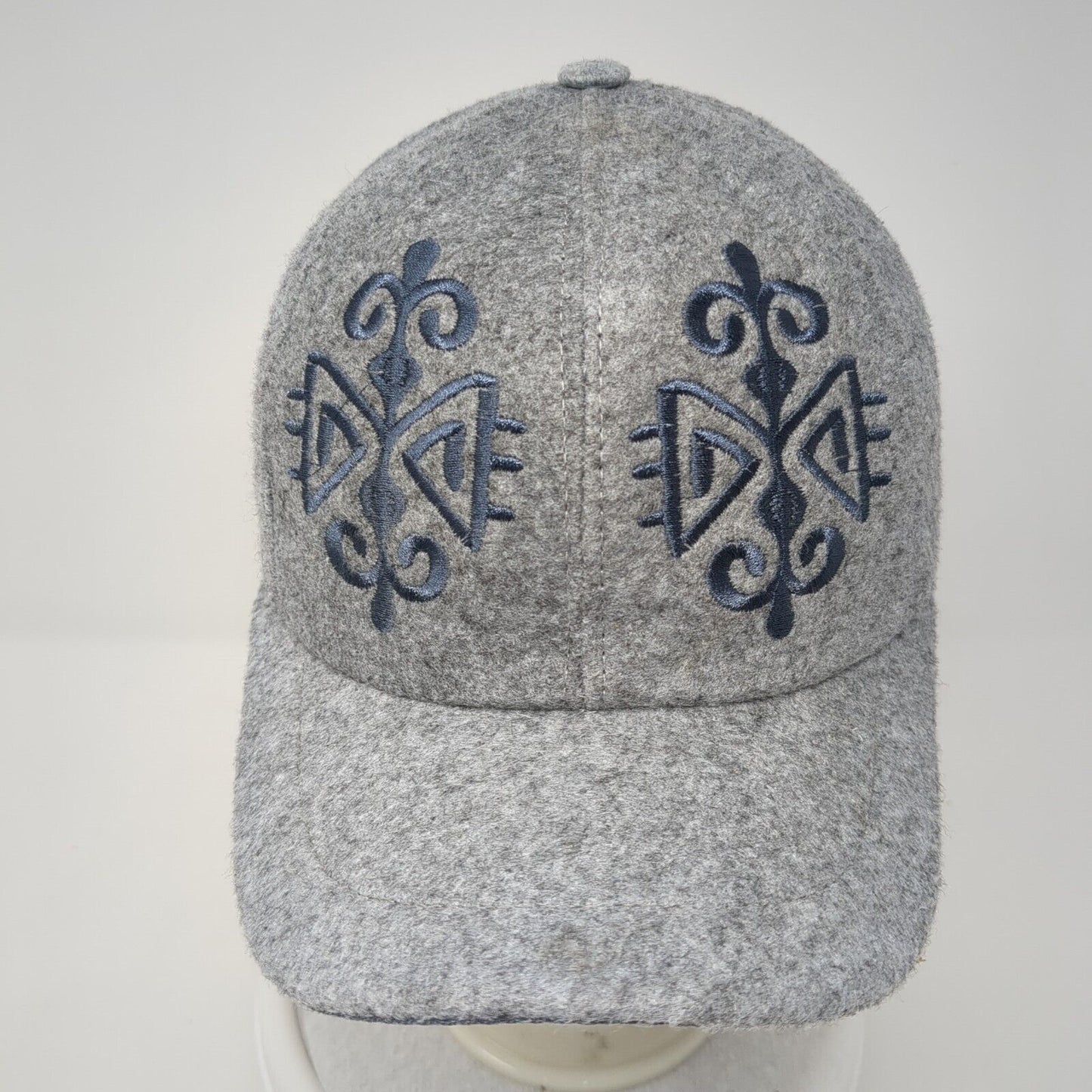 Unbranded Strapback Hat Gray One Size Adjustable 6 Panel Embroidered