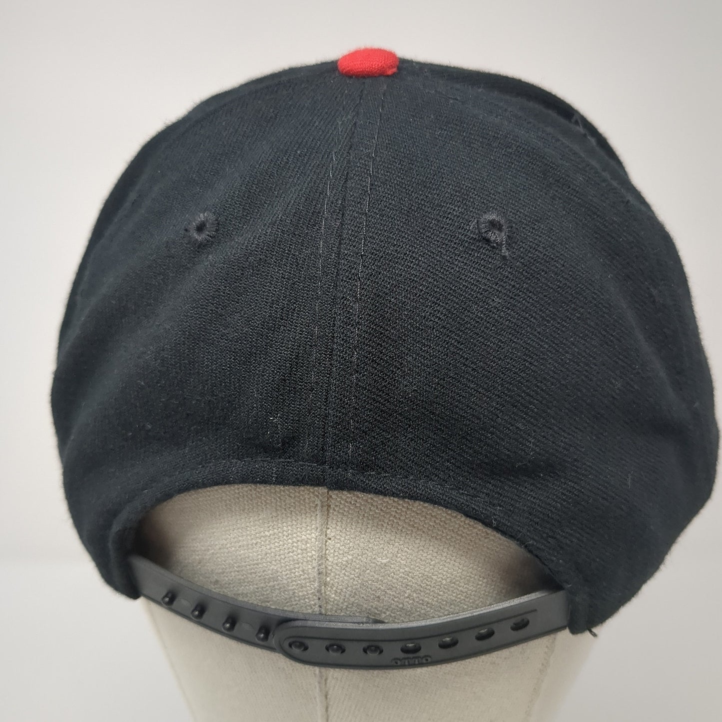 South Middle Mustangs Snapback Hat Black One Size Colorblock Otto