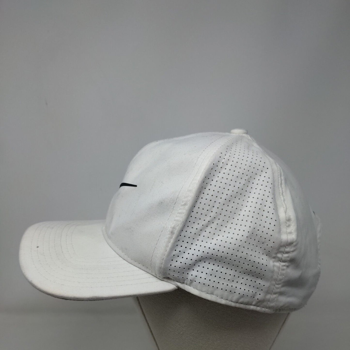 Nike Golf Snapback Hat White OSFM Adjustable Breathable Dri-Fit 6 Panel