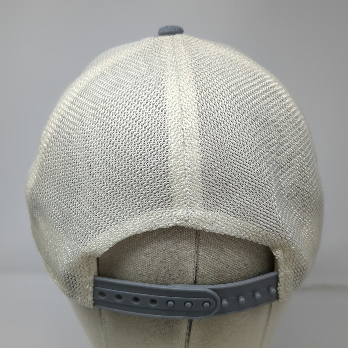 Wrangler Trucker Hat Gray One Size Mesh Snapback Metallic Longhorn Steer Logo
