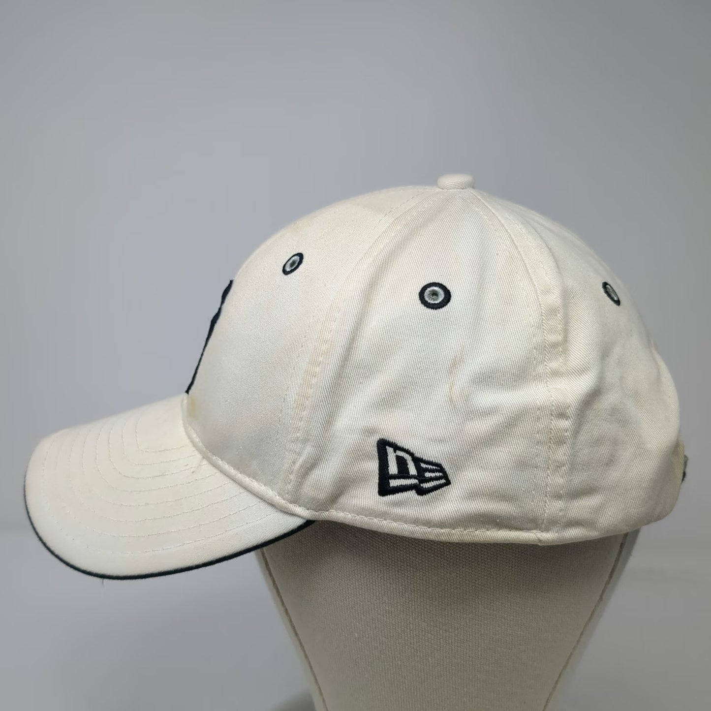 New York Yankees MLB New Era Baseball Cap White One Size Strapback Logo Hat