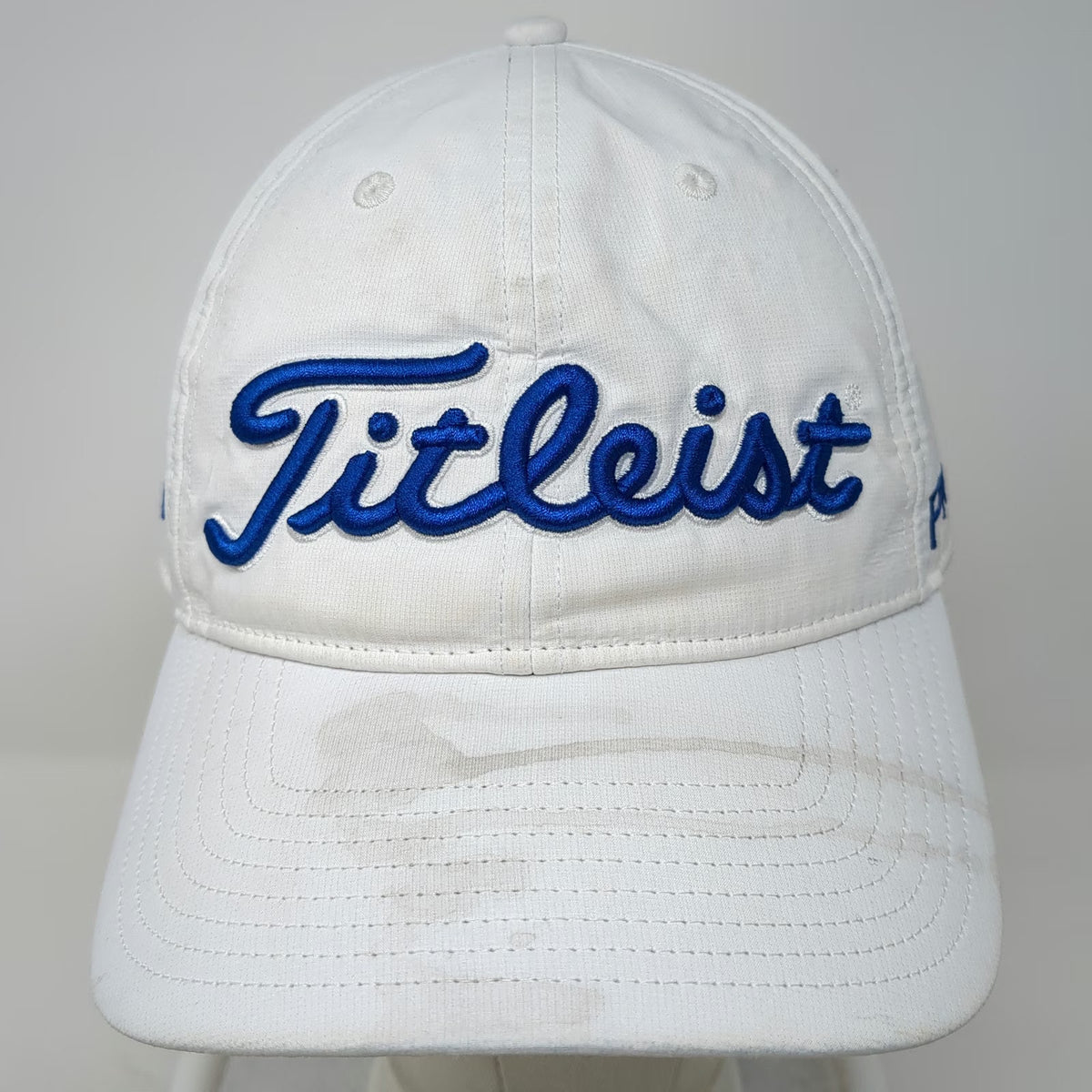Titleist Baseball Cap White OSFM Blue Pro V1 FJ Logo Slideback Hat Performance