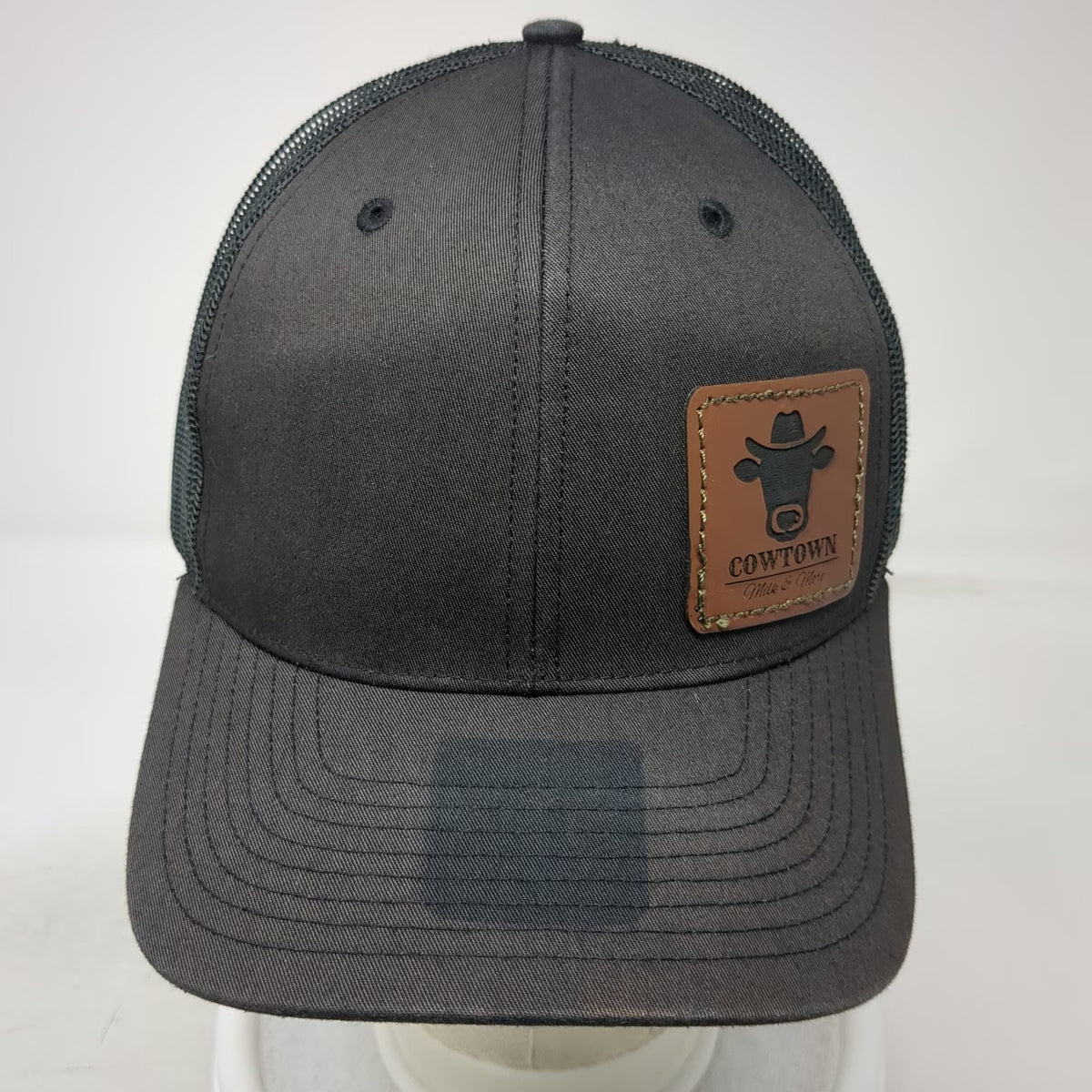 Richardson Trucker Hat Black L Snapback Cowtown Milk & More Leather Patch