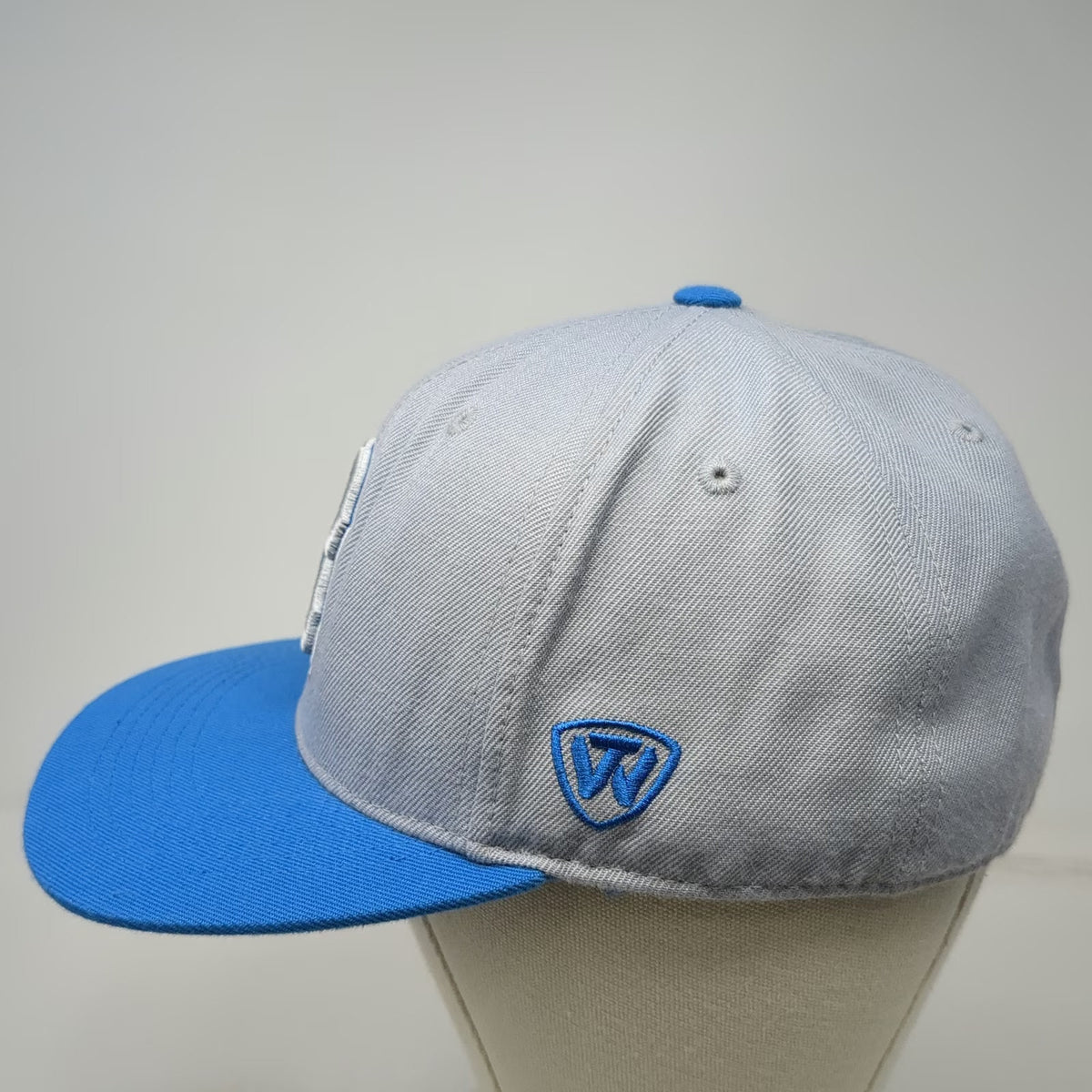 UCLA Bruins Top of the World Gray Blue 7 1/4 Fitted Flat Brim Embroidered Hat