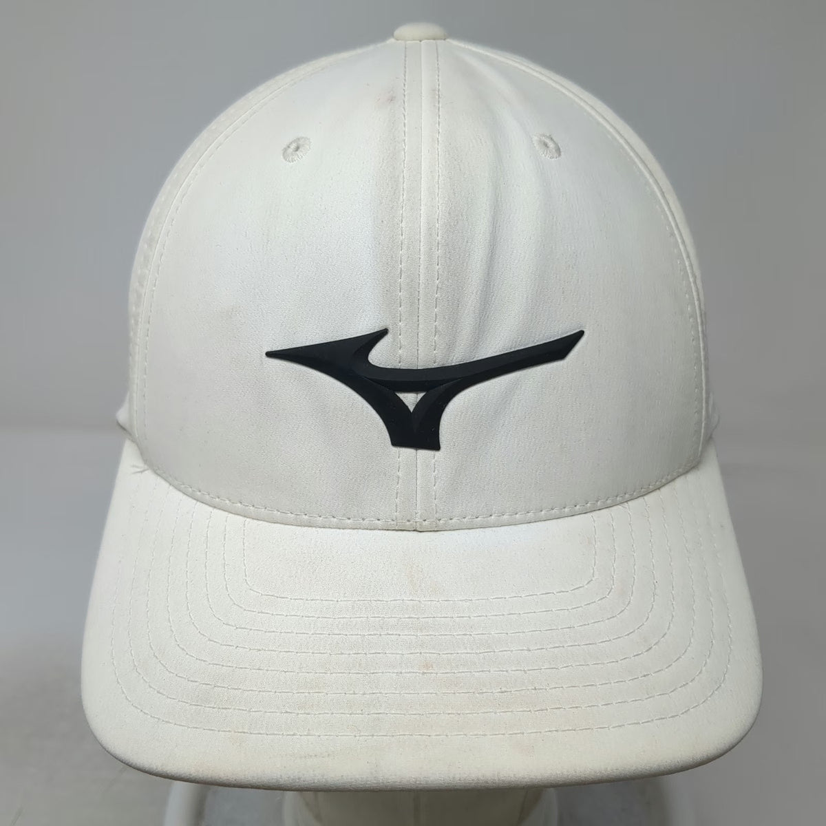 Mizuno Baseball Cap White Gray One Size Flexfit 110 Perforated Strapback Hat