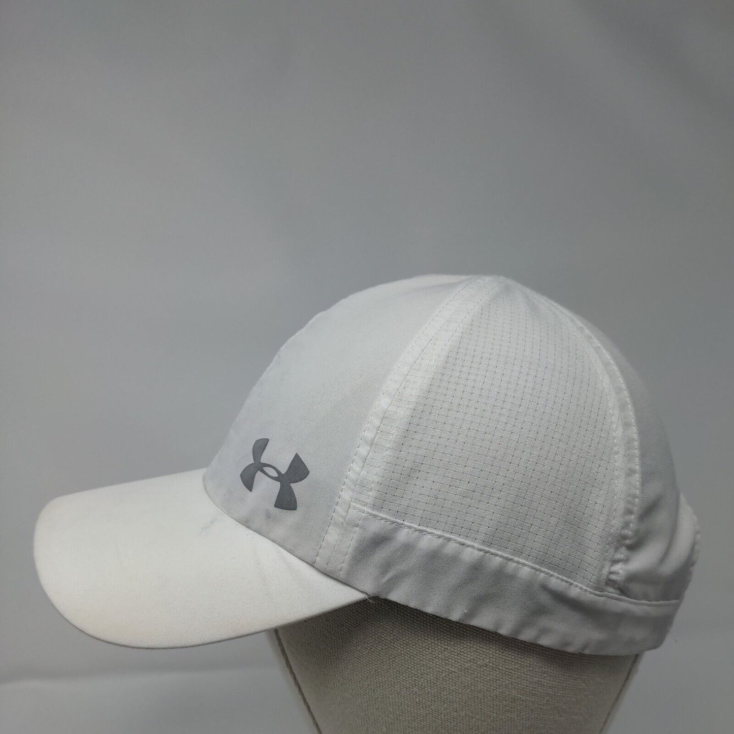 Under Armour Women's Strapback Hat White OSFM Adjustable 6 Panel