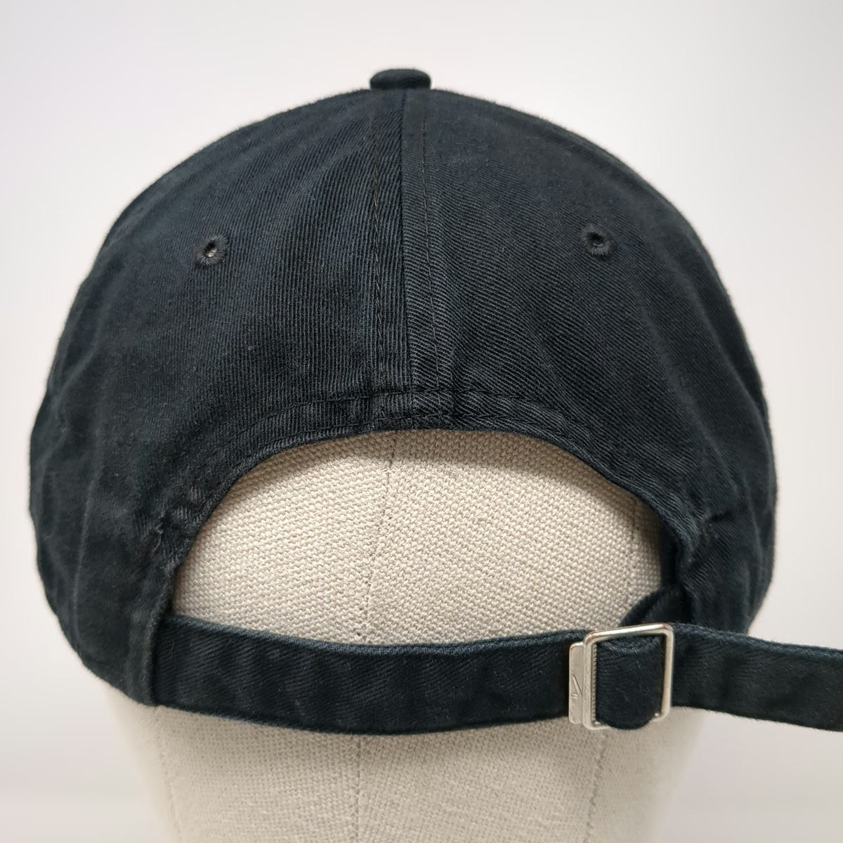 Nike Baseball Cap Black One Size W/H Lightning Bolt Logo Heritage Slideback Hat