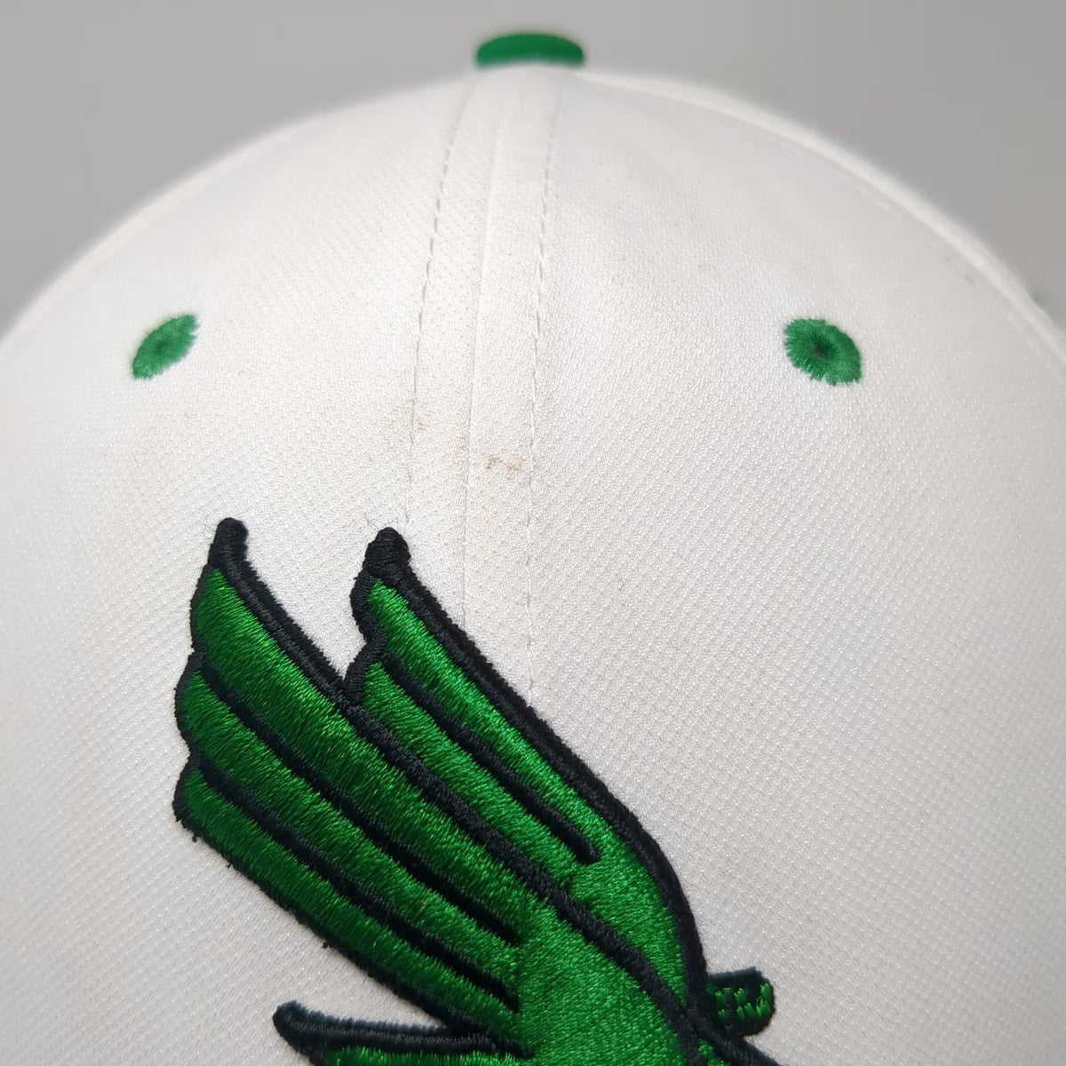 North Texas Mean Green NCAA Nike Cap White One Size Perforated Strapback Dri-Fit