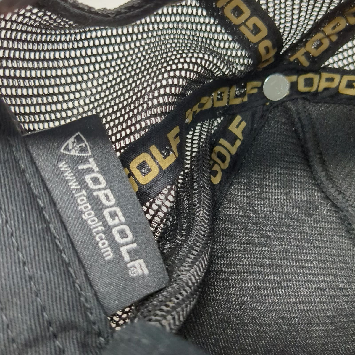 TopGolf Trucker Hat Black One Size Practice Swing King Snapback Mesh Golf Rope