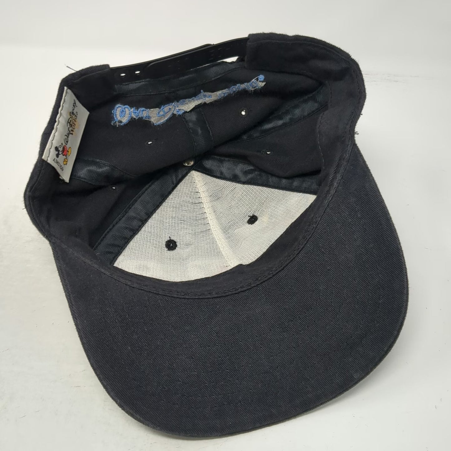 Walt Disney World Snapback Hat Black Vintage 1999 Mickey Mouse Pluto Goofy