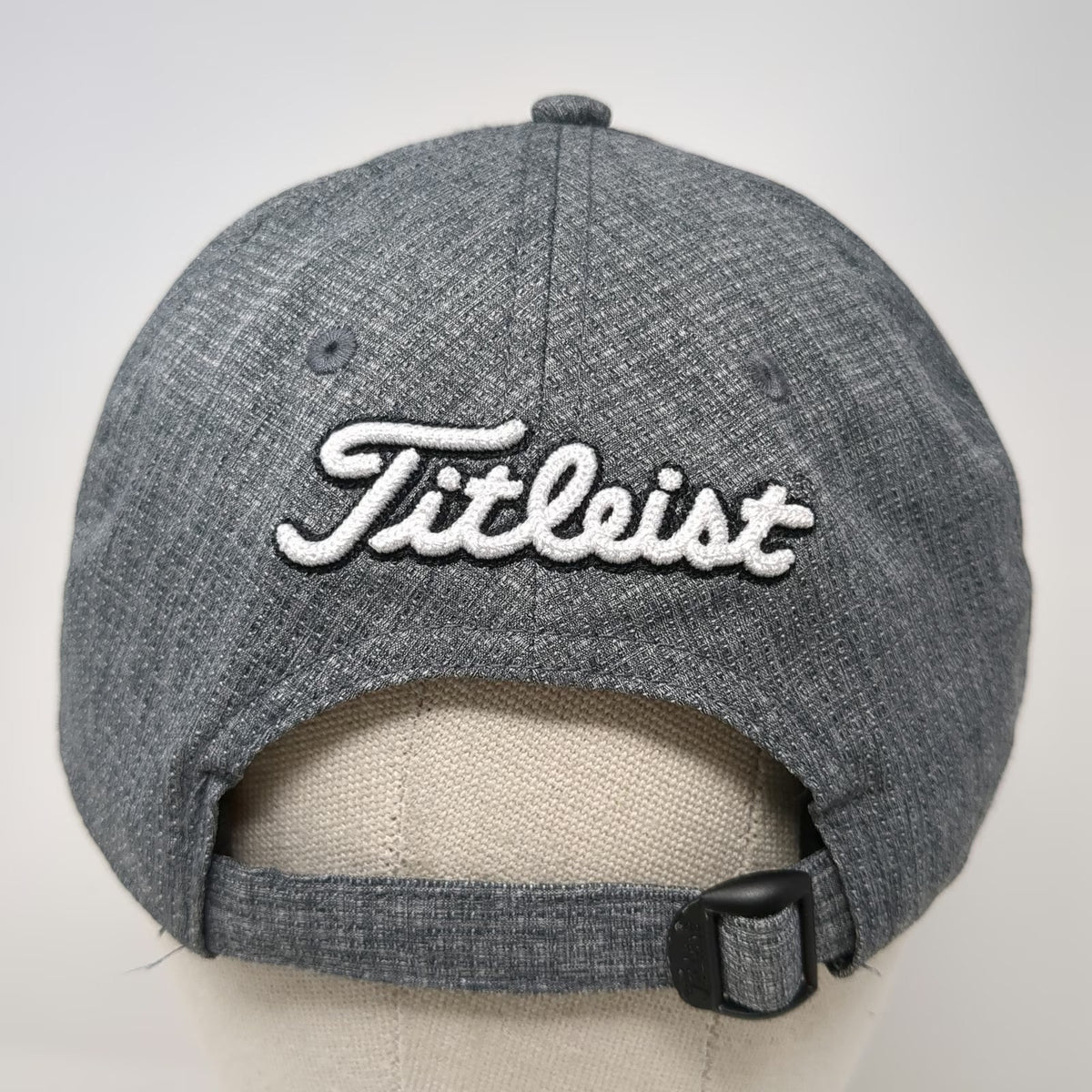 Titleist Baseball Cap Gray One Size Textured Embroidered Logo Golf Hat Slideback