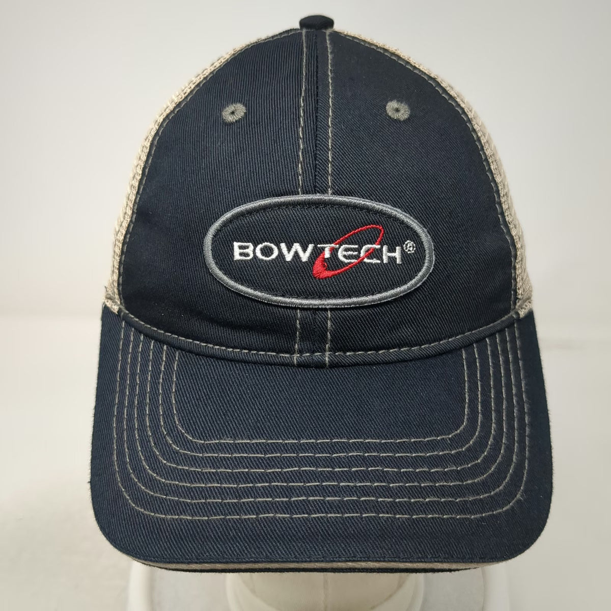 BowTech Baseball Cap Black One Size Mesh Back Strapback Contrast Stitching Hat