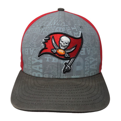 Tampa Bay Buccaneers Snapback Hat Gray Red M/L All Over Print New Era 9Fifty