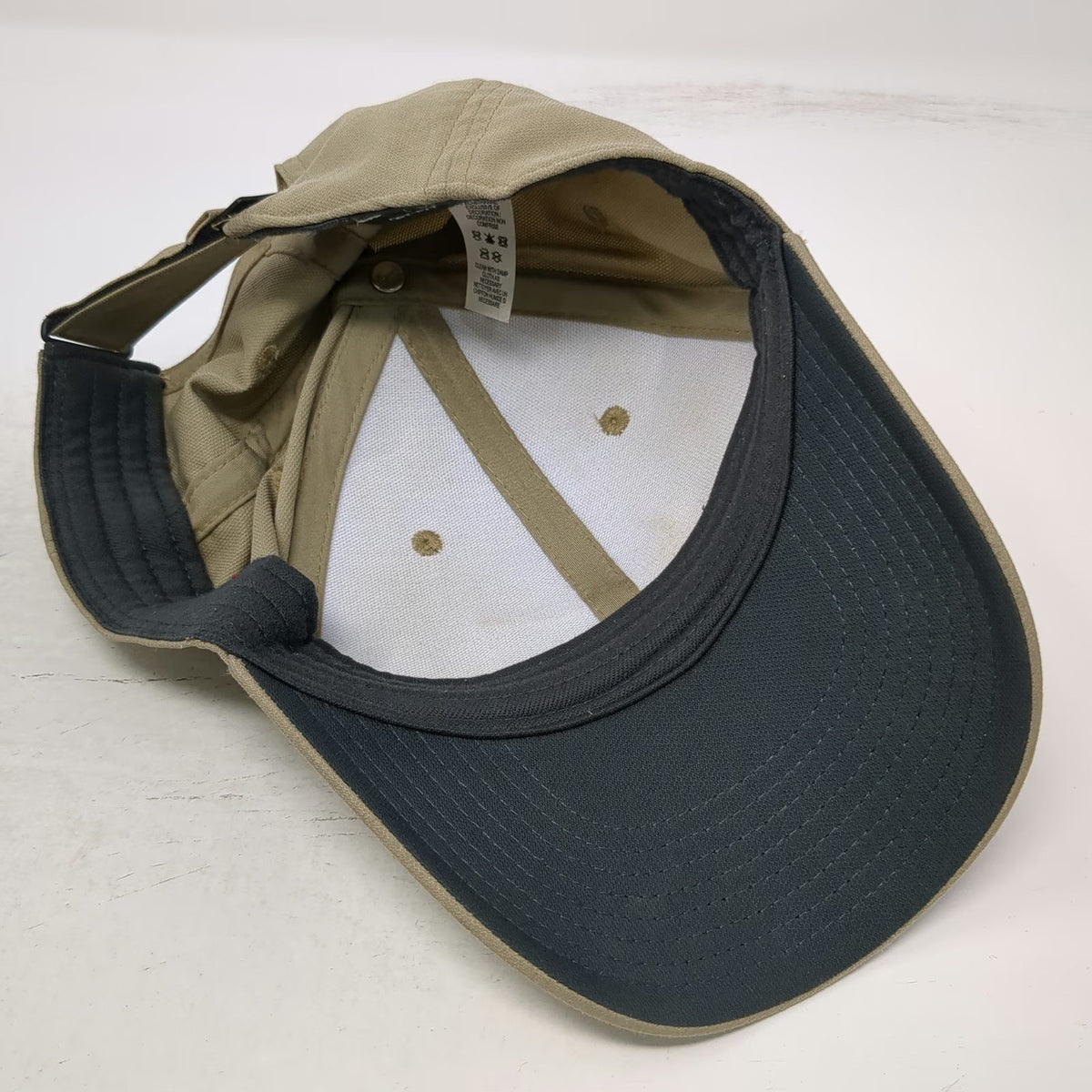 Nike Baseball Cap Beige White L Dri-FIT Slideback Swoosh Logo Embroidered Hat