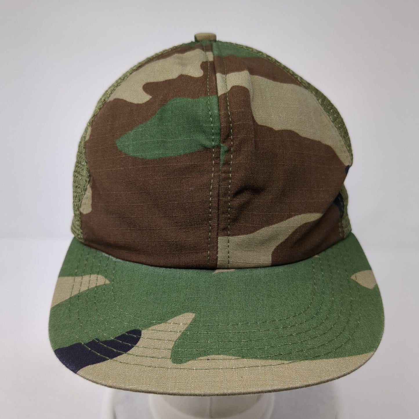 Unbranded Snapback Trucker Hat Camouflage One Size Adjustable Mesh Back 6 Panel