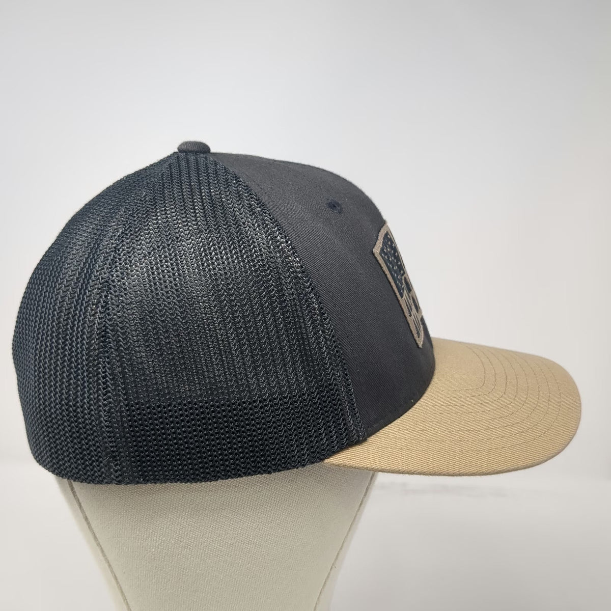 Columbia Baseball Cap Gray XL Mesh Flag Trees Pine Fitted Hat Outdoors Hiking