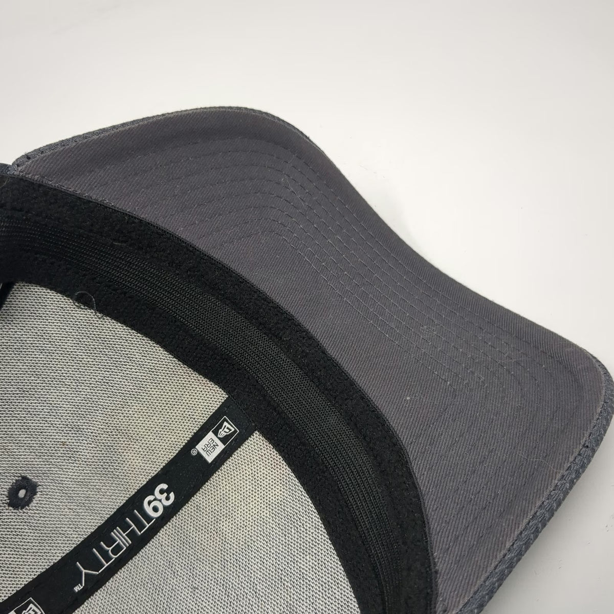 MLB New Era 2012 World Series Fall Classic 39THIRTY Gray Baseball Cap Hat M Logo
