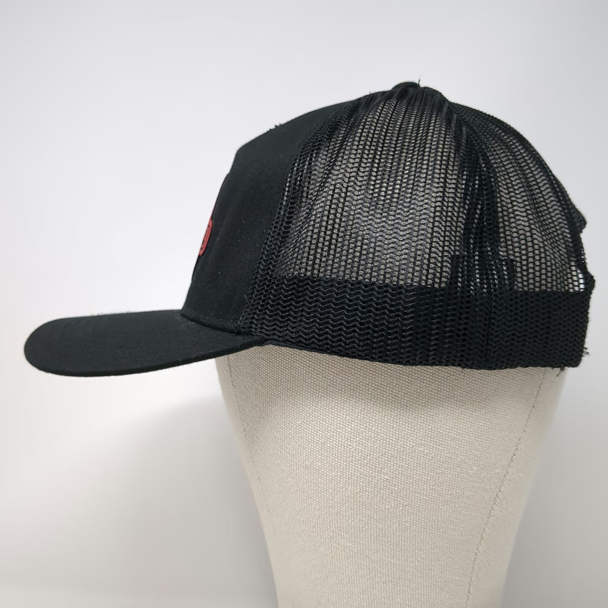 Otto Trucker Hat Black One Size Red DC Pub & Grill Graphic Patch Mesh Snapback