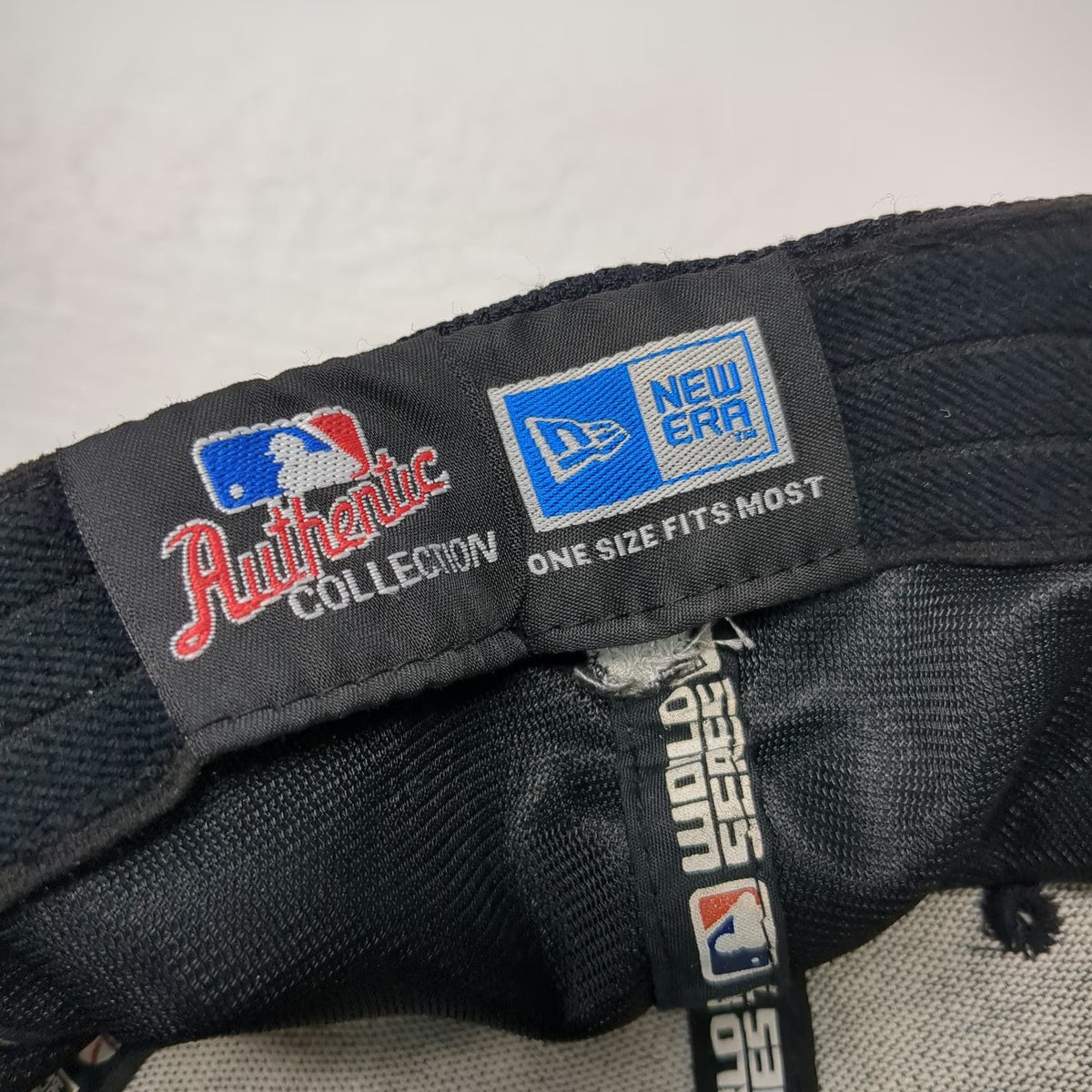 New Era Boston Red Sox MLB Black Baseball Cap One Size 2007 World Series Champs