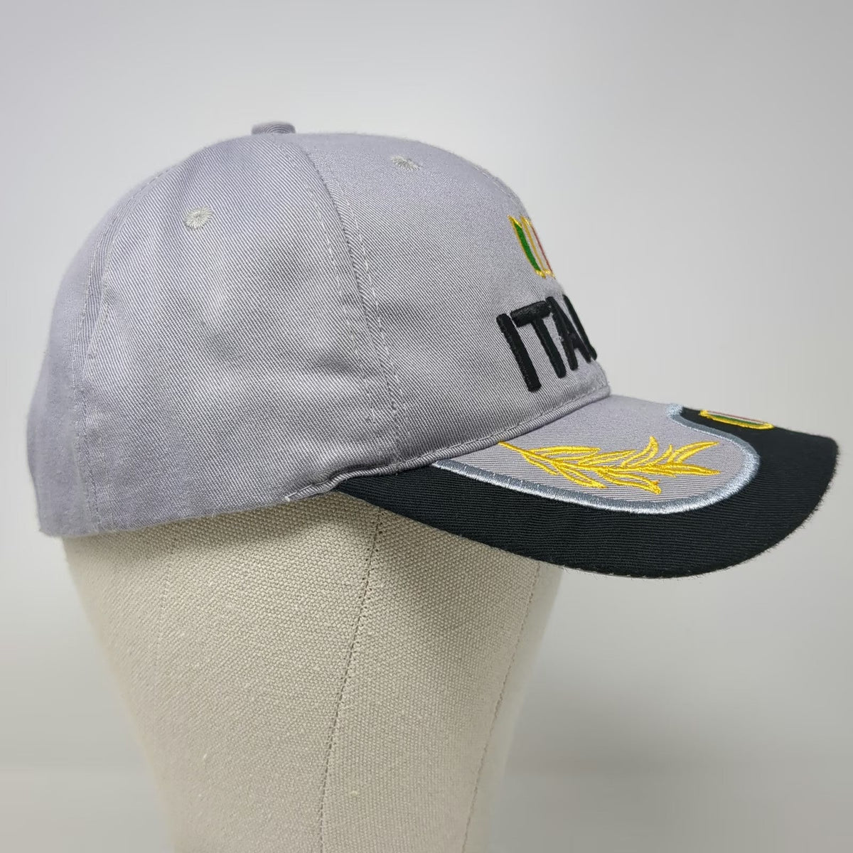 Gray Baseball Cap One Size Italia Embroidered Laurel Leaves Black Brim Flag Hat