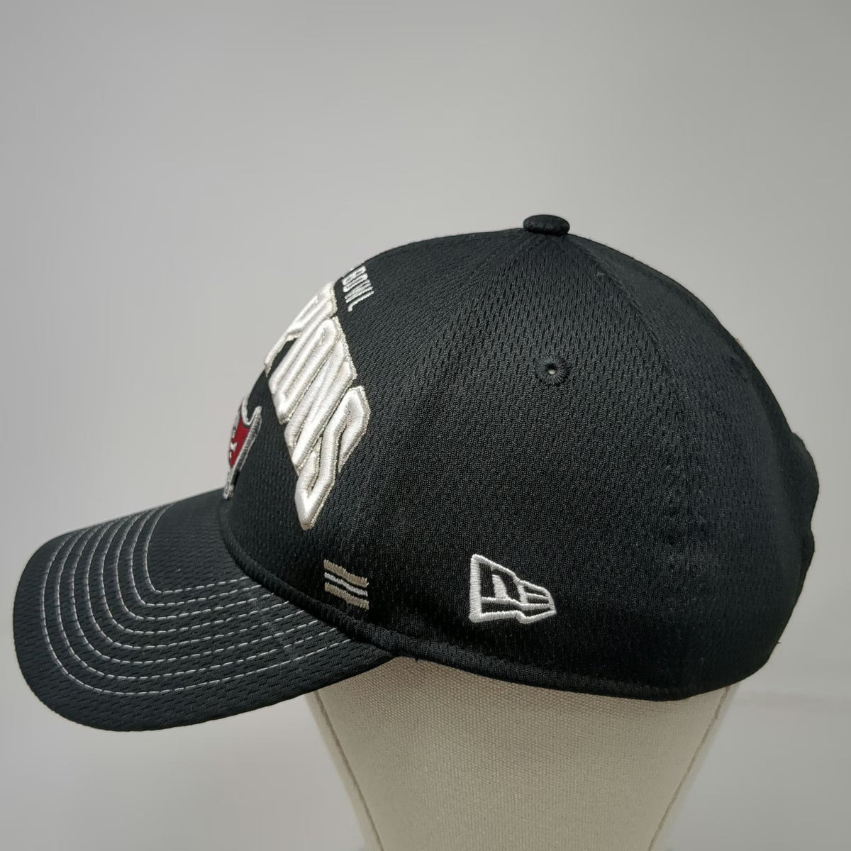 Tampa Bay Buccaneers NFL New Era Snapback Black One Size Super Bowl LIV SB54 Hat