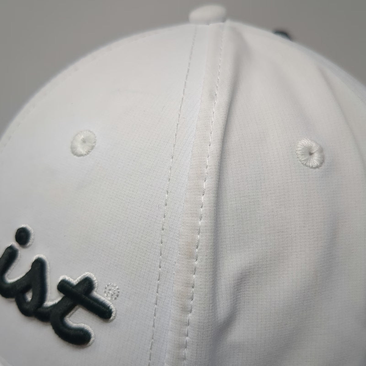 Titleist Baseball Cap White One Size Raymond James Investment Banking Golf Hat