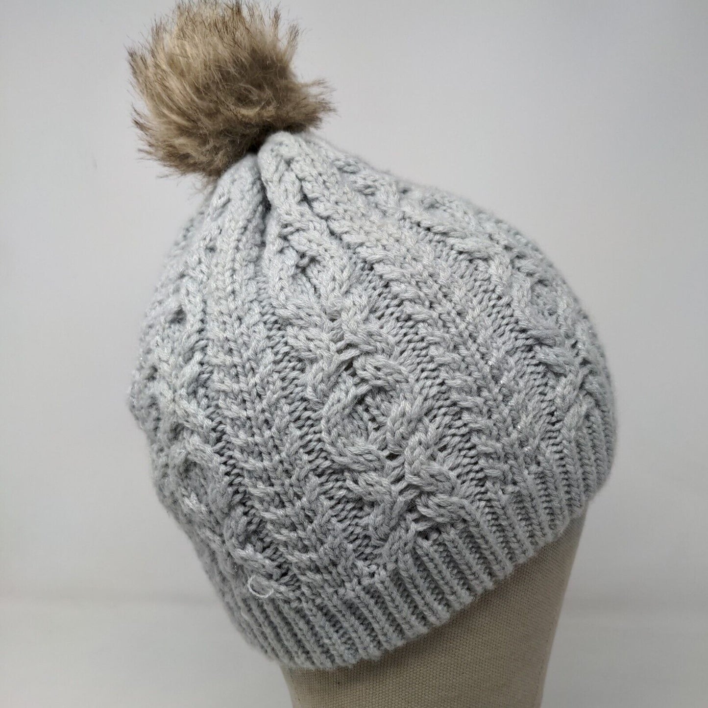 Tony & Me Girl's Knit Beanie Ski Cap Hat Gray Size 4-14 Pom Pom Cable Knit