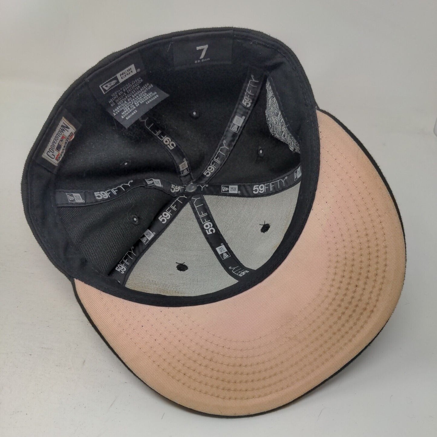 Florida Marlins Fitted Hat Black Size 7 Embroidered Logo New Era 59Fifty MLB