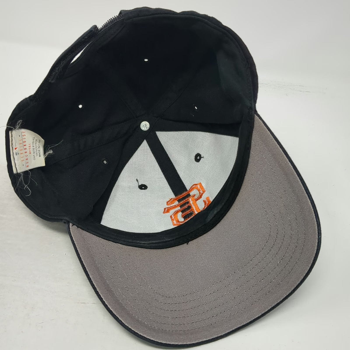 San Francisco Giants MLB T.E.I. Baseball Cap Black One Size Logo Gray Underbrim