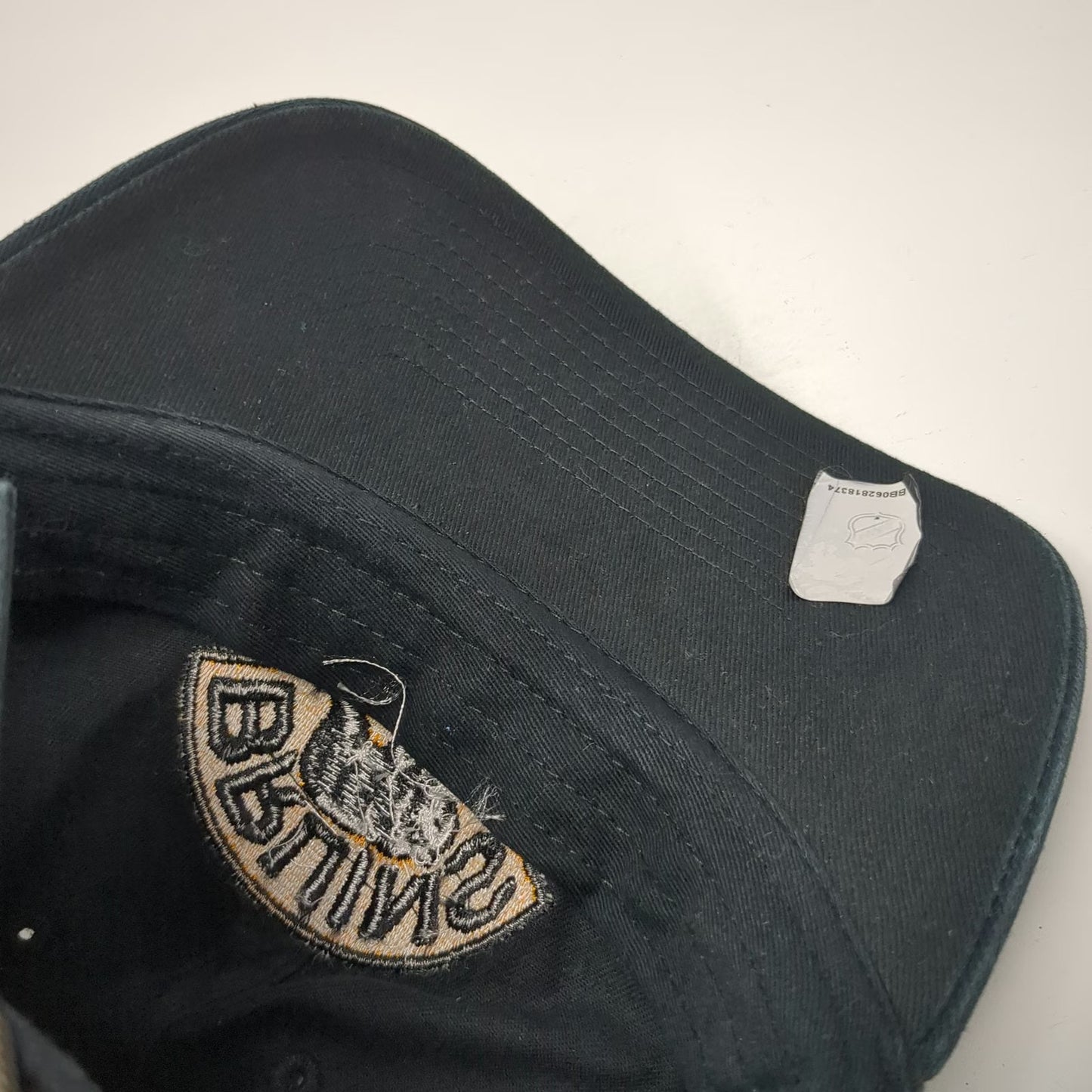 '47 Boston Bruins NHL Black OSFM Cap Strapback Embroidered Logo Cotton OSFA Hat