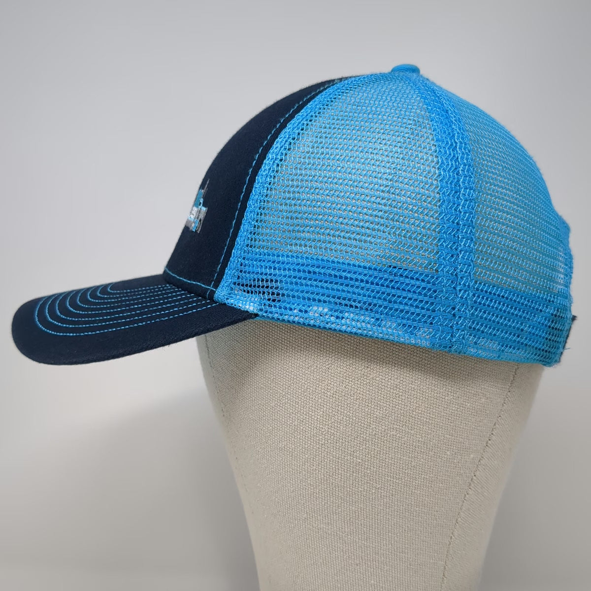 HG Missouri River Logistics Baseball Cap Blue One Size Mesh Trucker Graphic Hat