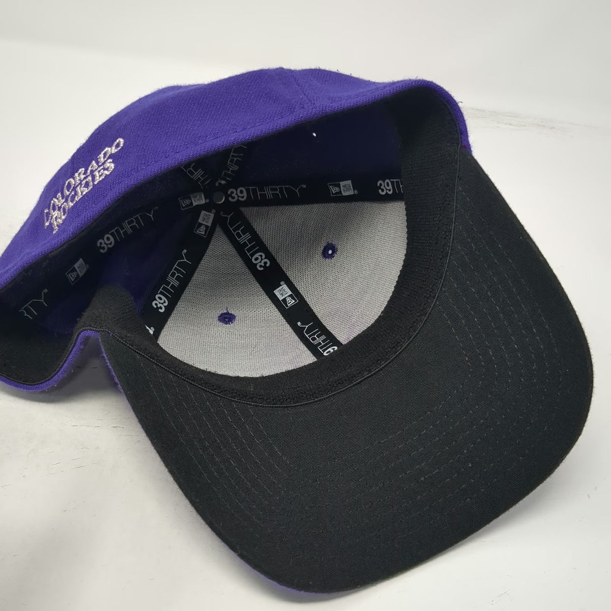 Colorado Rockies MLB New Era Baseball Cap Purple L 39THIRTY Stretch Fit Curved