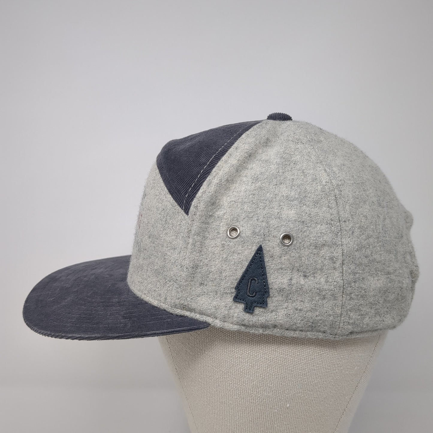 Captuer Apres Ski School 5 Panel Cap Gray One Size Adjustable Embroidered