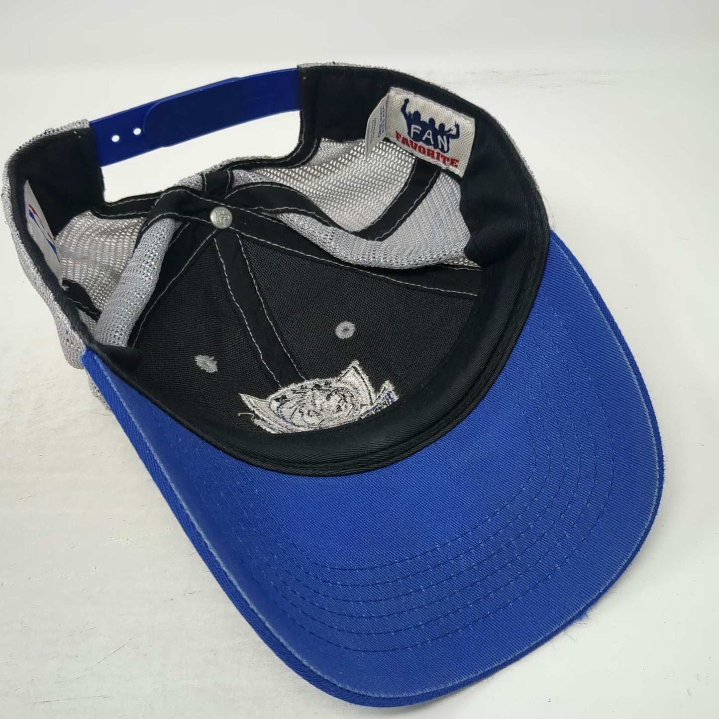 Dallas Mavericks NBA Fan Favorite Trucker Hat Blue One Size Mesh Back Snapback