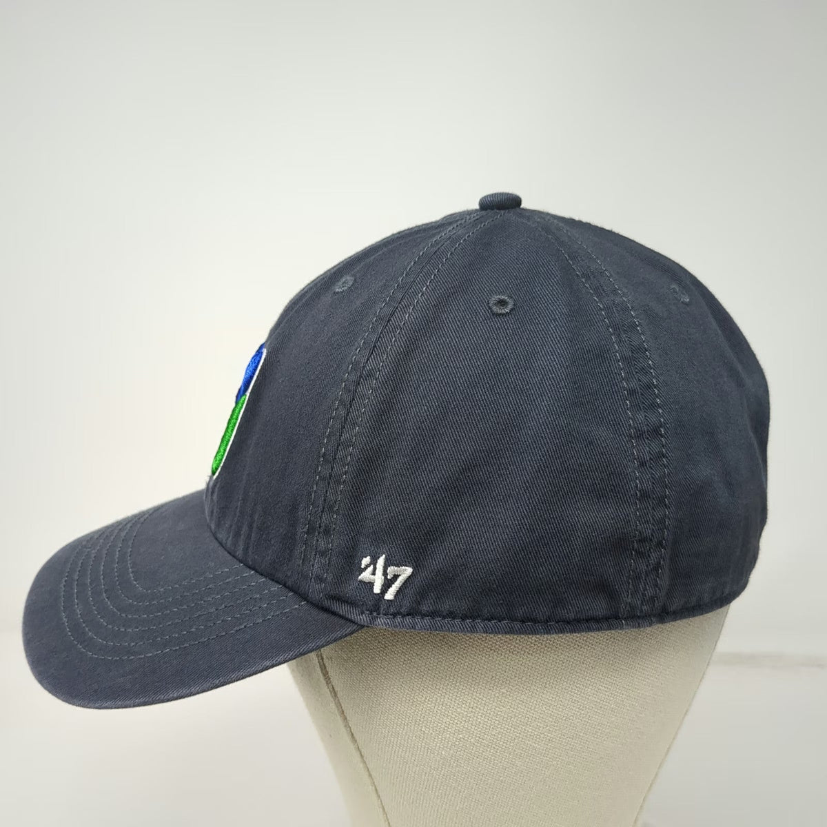 Hartford Whalers NHL '47 Cap Gray L Green Undervisor Logo Embroidered Fitted Hat