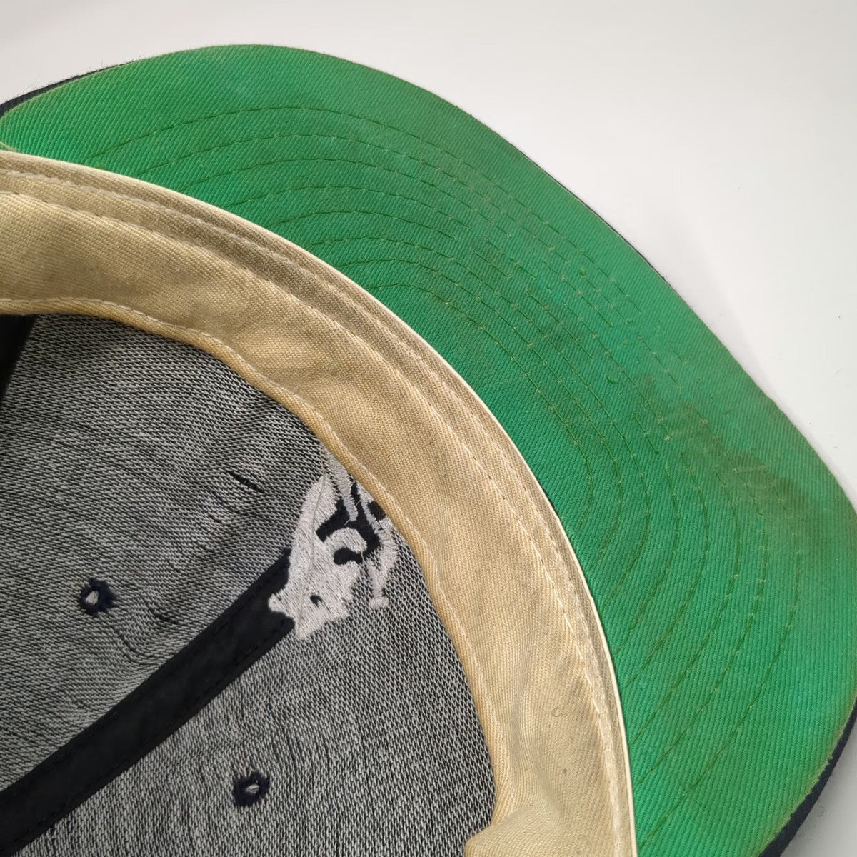 Chicago Cubs MLB American Needle Cap Blue 7 5/8 Green Underbrim Bear Vintage