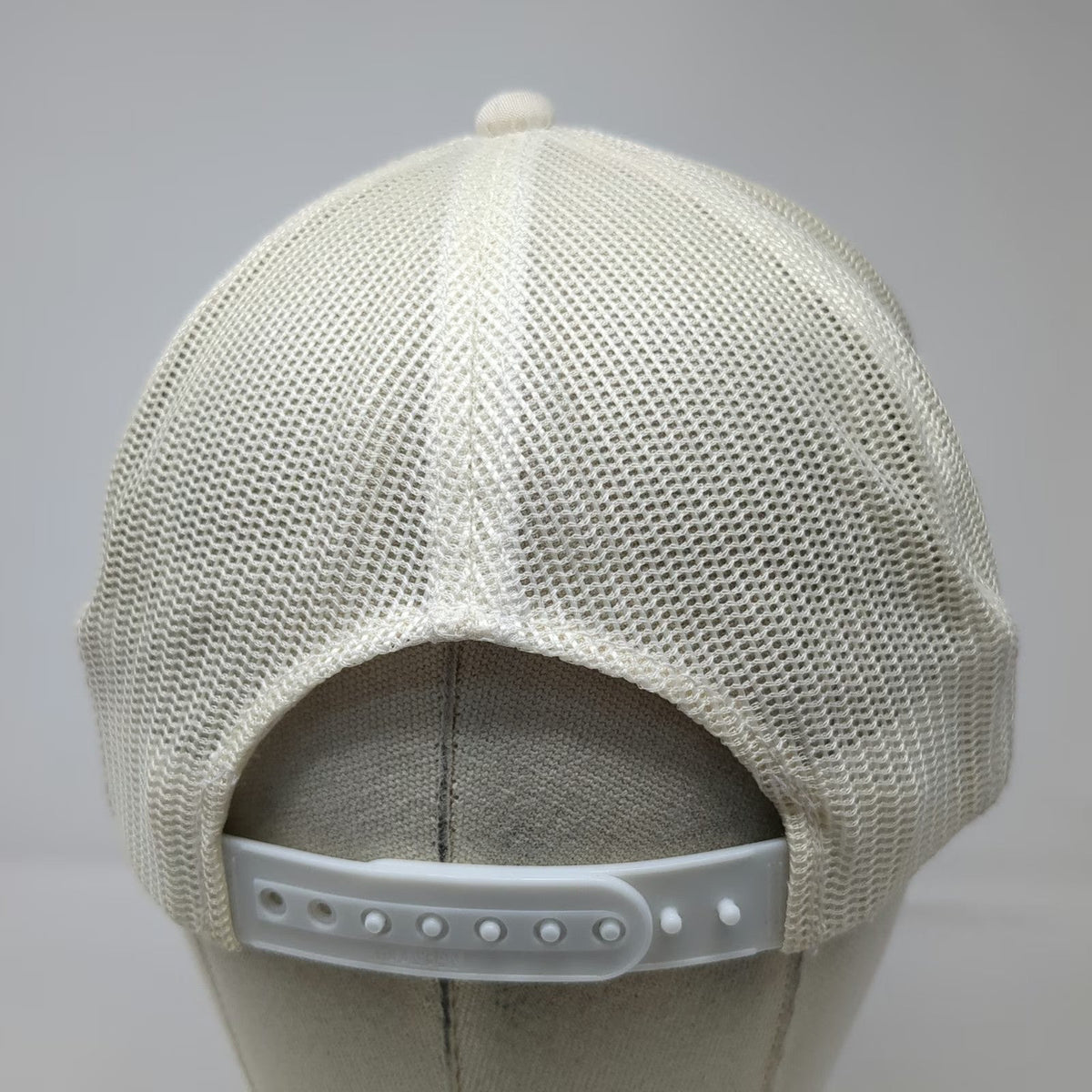 Young An Trucker Hat White One Size MCTS School Reunion 99 Mesh Snapback Rope