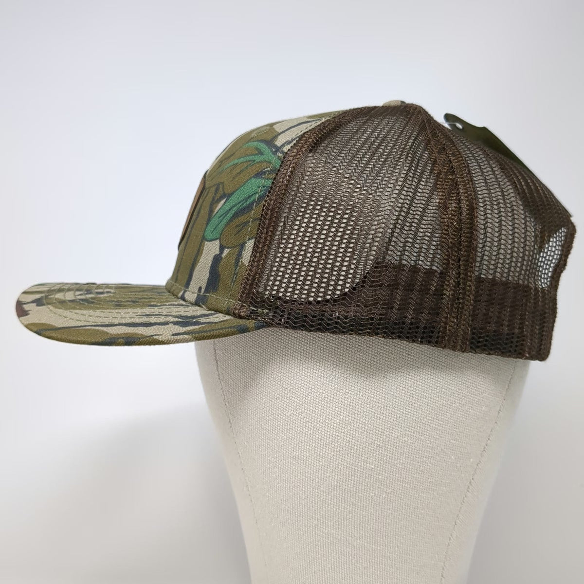 Paramount Trucker Hat Green One Size Mossy Oak Camo NWTF Turkey 50 Anniversary