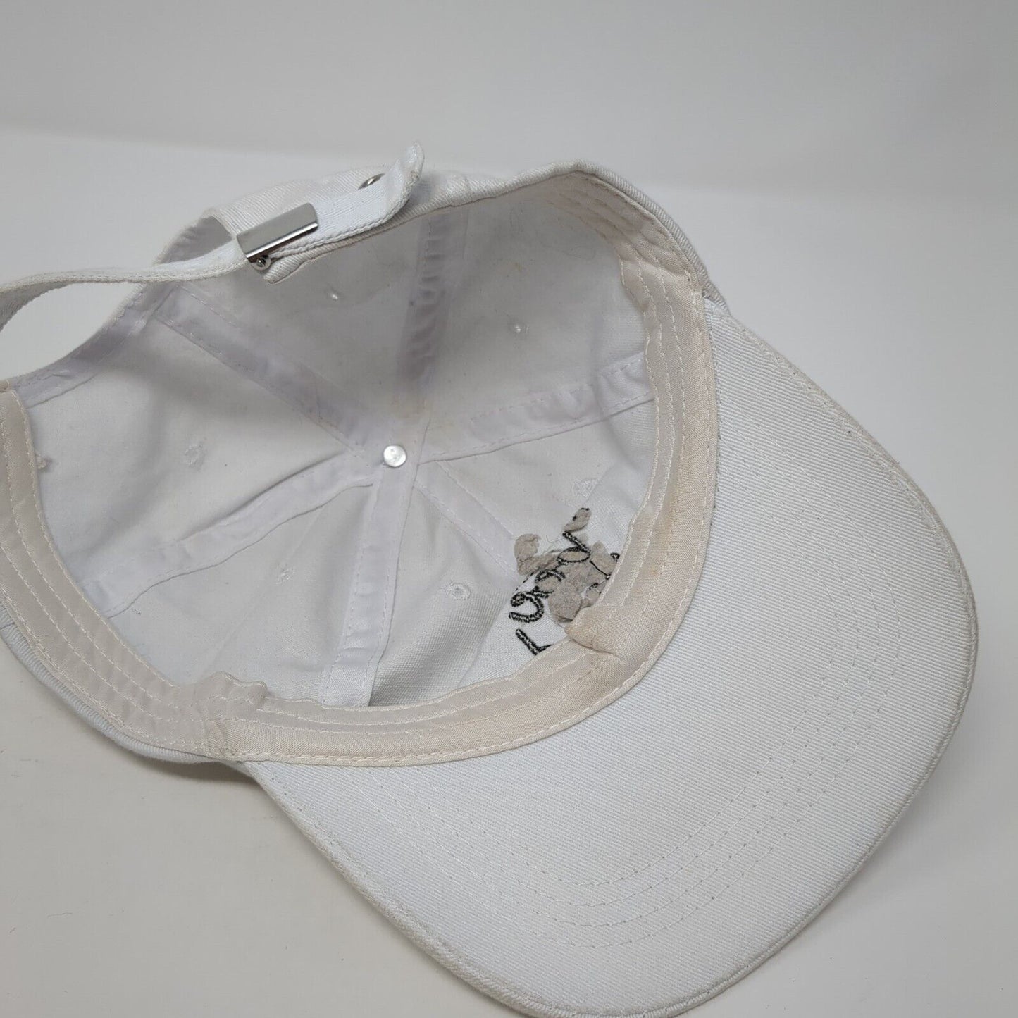 Bee Kind Slideback Hat White One Size Adjustable Embroidered 6 Panel