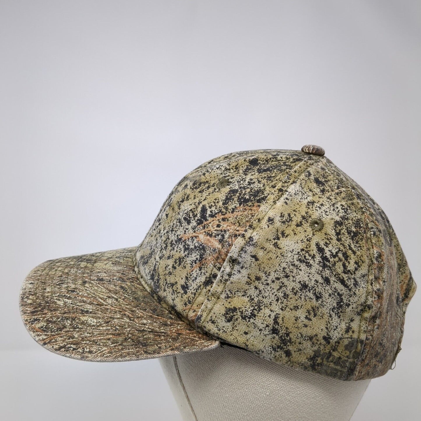 Unbranded Strapback Hat Camouflage One Size Adjustable Vented Holes 6 Panel