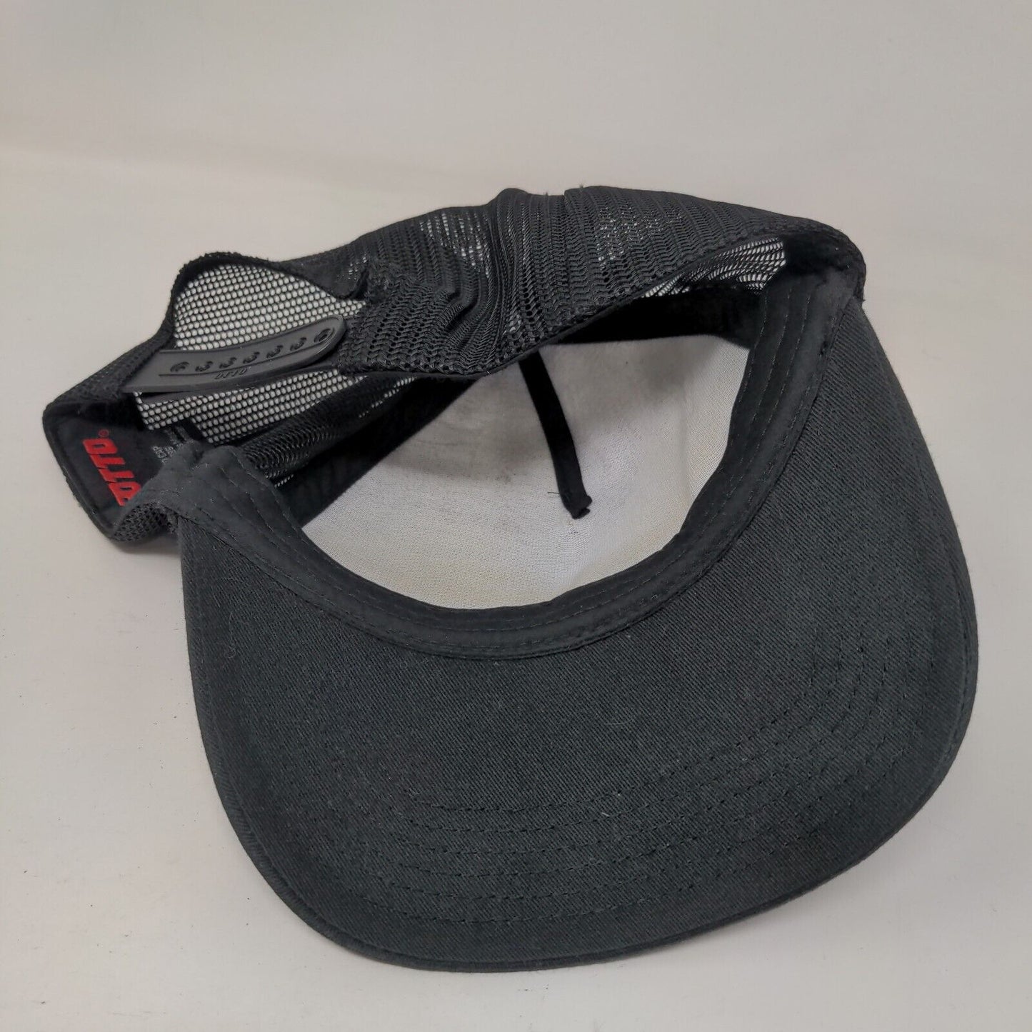 Otto Snapback Trucker Hat Black One Size Adjustable Mesh Back 6 Panel Blank