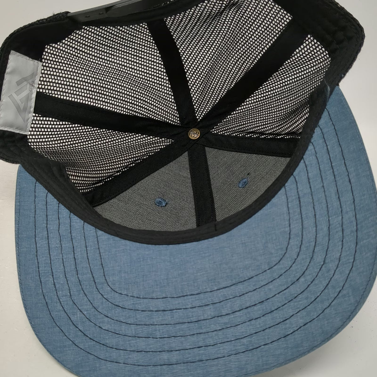 G54 Trucker Hat Blue One Size California Palm Tree Sun Waves Patch Mesh Snapback