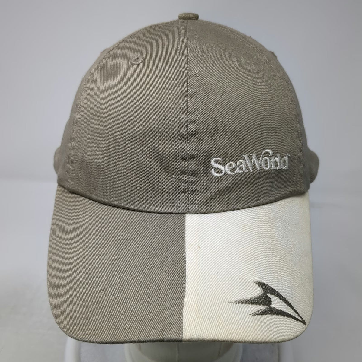 SeaWorld Baseball Cap Brown White One Size Hat Adventure Parks Whale Tail Logo